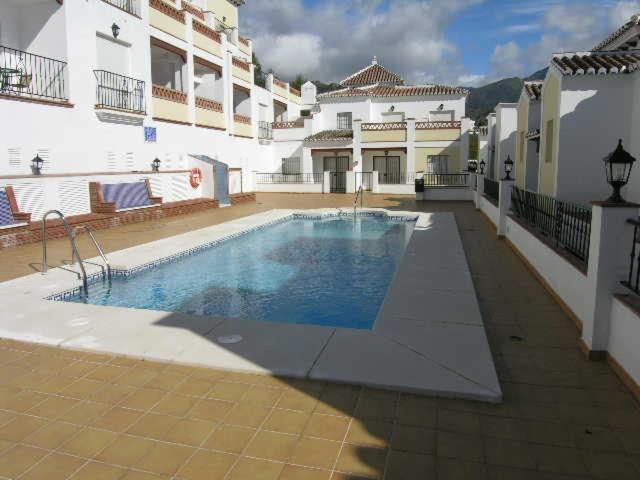 Nerja Paradise Rentals - Chimenea Apts Buitenkant foto