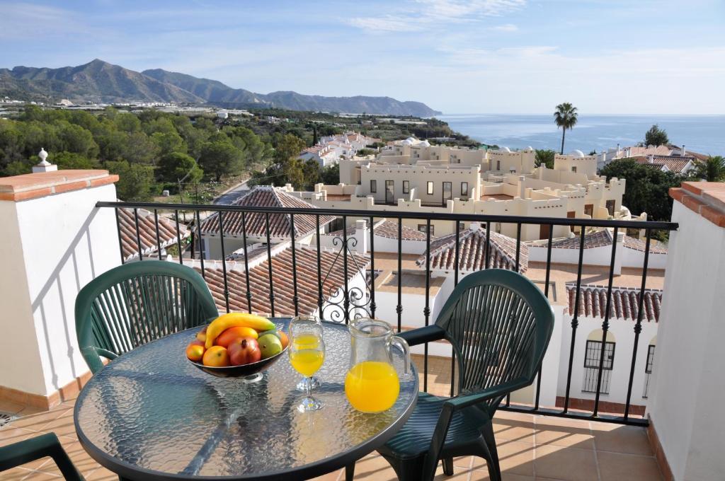 Nerja Paradise Rentals - Chimenea Apts Kamer foto